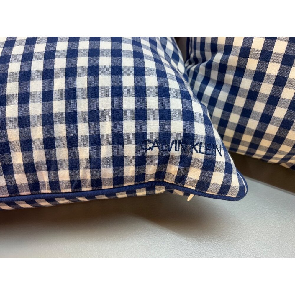 Calvin Klein Blue & White Gingham Throw Pillows Duck Feather Fill 20"x20" Set 2 - Picture 2 of 6